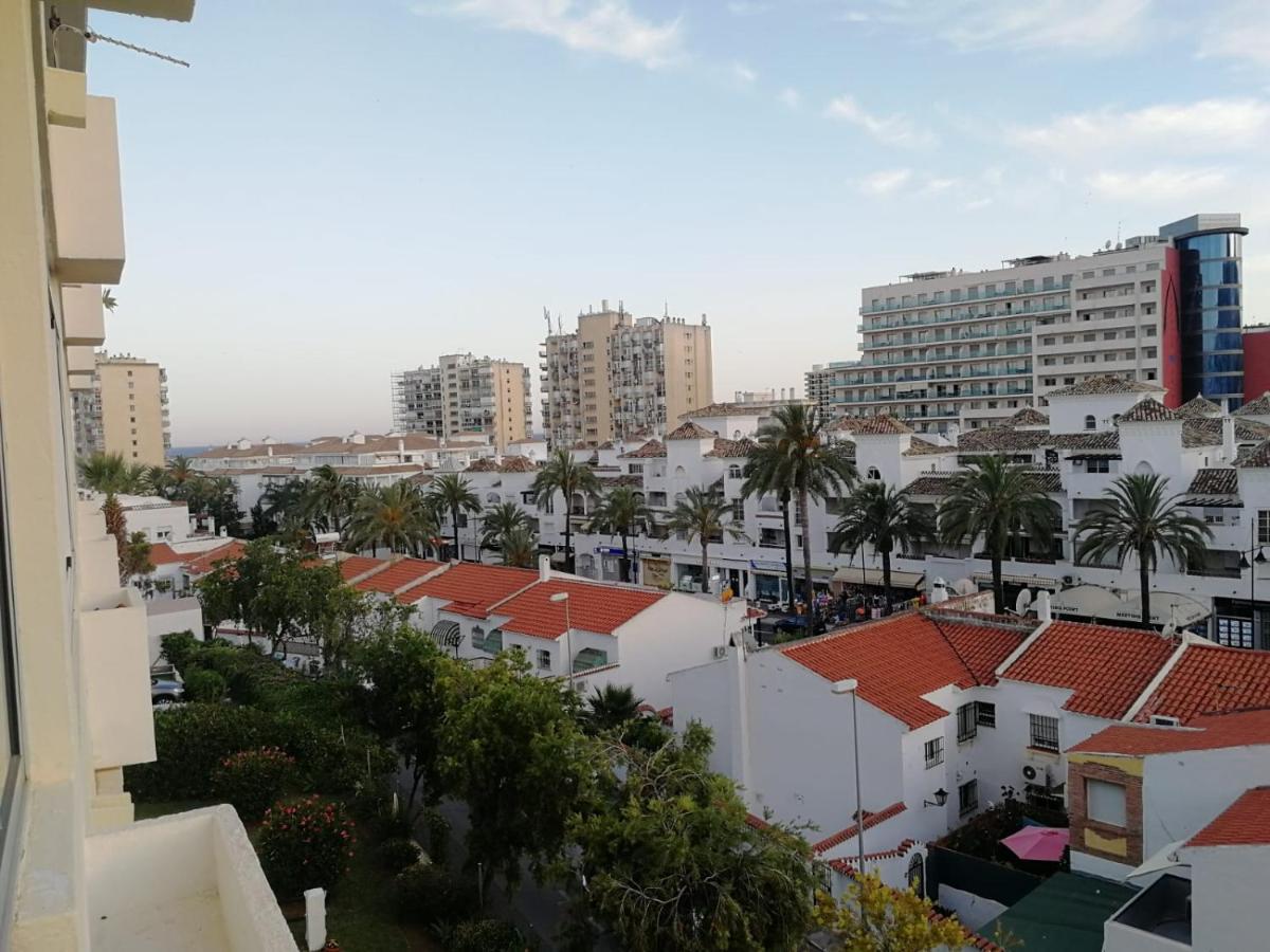 Apartamento En La Playa Con Piscina Apartment Benalmadena Exterior photo